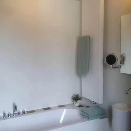 Baudelo Bed & Breakfast *